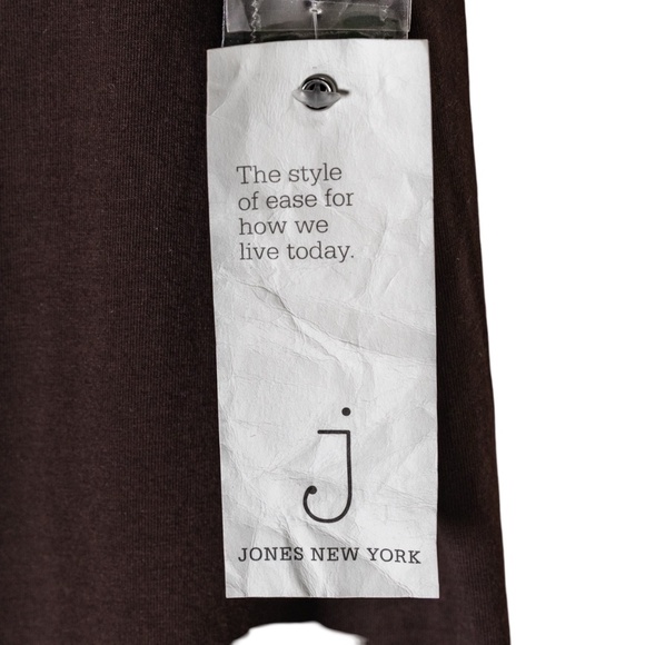 Jones New York Women's Pull On Siesta Capri Pants; Brown; Size: Large - Picture 3 of 8